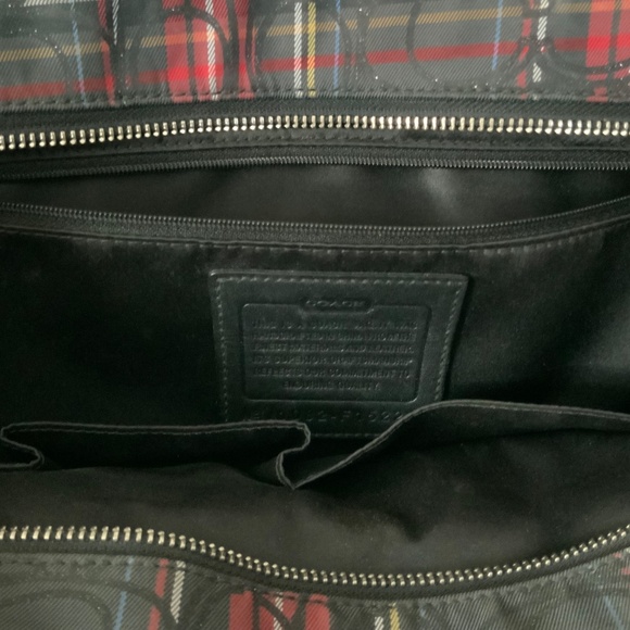 Coach Handbag - Picture 2 of 4